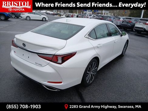 Used 2025 Lexus ES 350 w/ Premium Package image 7