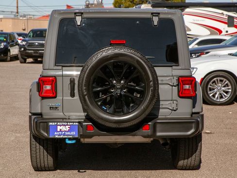 Used 2023 Jeep Wrangler Unlimited Sahara image 6