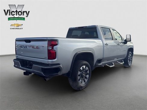 Used 2023 Chevrolet Silverado 2500 LT w/ Convenience Package image 6