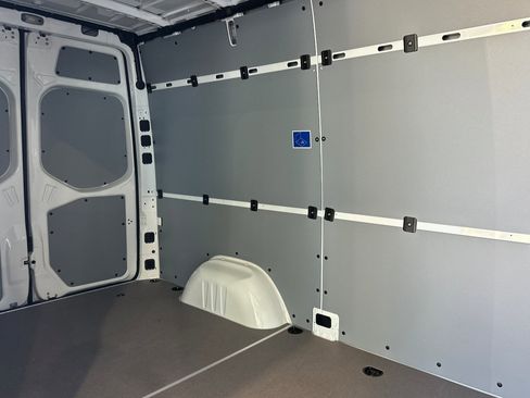 New 2025 Mercedes-Benz Sprinter 2500 image 28