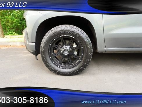 Used 2021 Chevrolet Silverado 1500 Custom w/ LPO, Dark Essentials Package AWD/4WD image 4