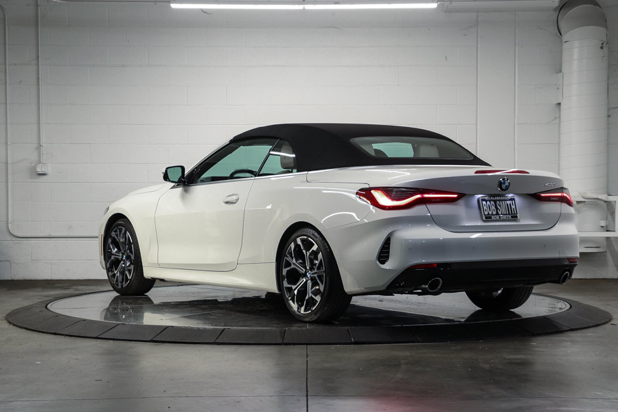 Used 2026 BMW 430i Convertible w/ Convenience Package RWD image 4