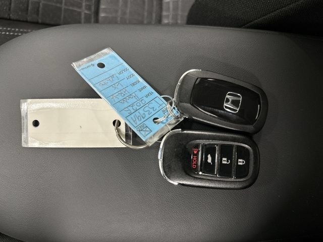 Used 2025 Honda HR-V LX image 23