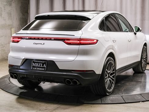 Used 2020 Porsche Cayenne S AWD/4WD image 4