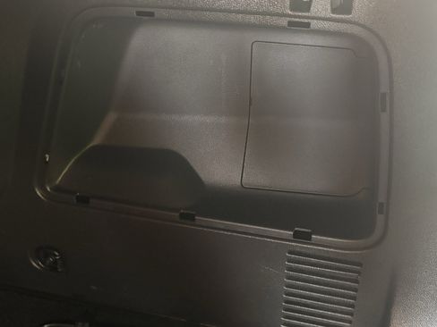 Used 2022 Chevrolet Trax LT image 27