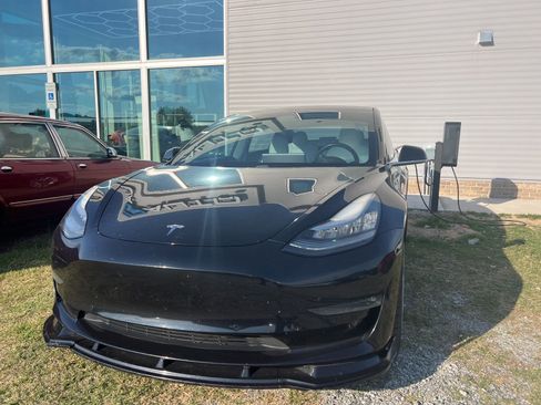 Used 2018 Tesla Model 3 Long Range AWD/4WD image 23