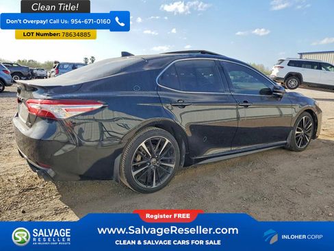 Used 2020 Toyota Camry XSE image 4