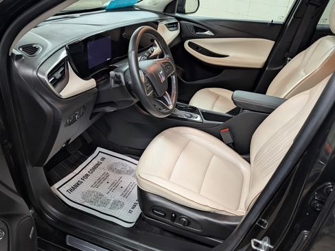 Used 2024 Buick Encore GX Avenir w/ Avenir Convenience Package image 11