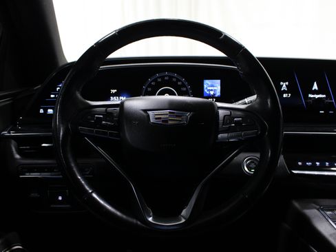 Used 2022 Cadillac Escalade ESV Sport w/ Touring Package AWD/4WD image 11