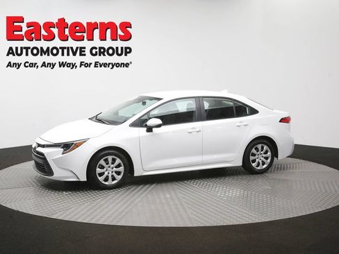 Used 2025 Toyota Corolla LE FWD image 56