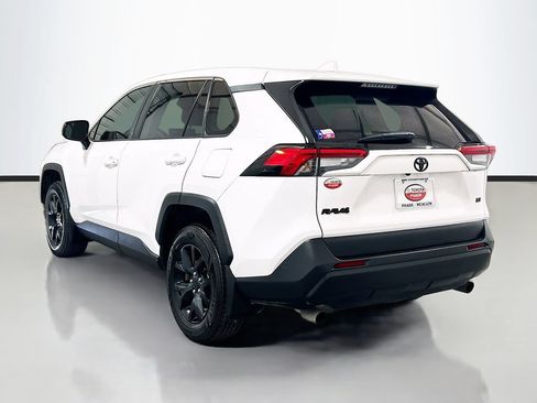 Used 2024 Toyota RAV4 LE FWD image 6
