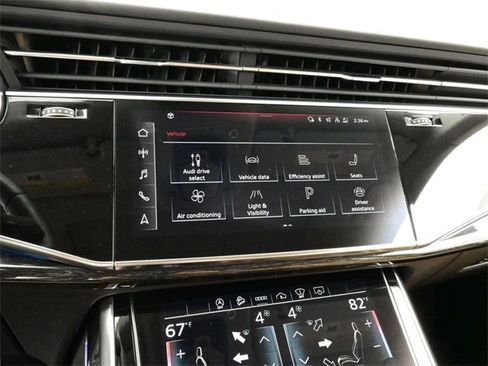 Used 2022 Audi Q8 Prestige image 10