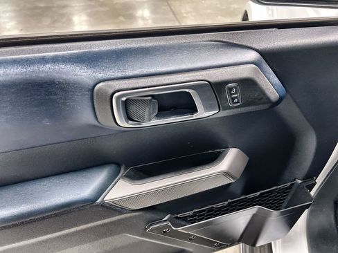 Used 2023 Ford Bronco Outer Banks AWD/4WD image 14