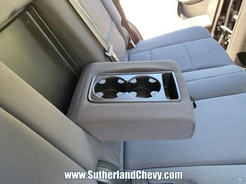 Used 2018 Chevrolet Tahoe LS AWD/4WD image 35