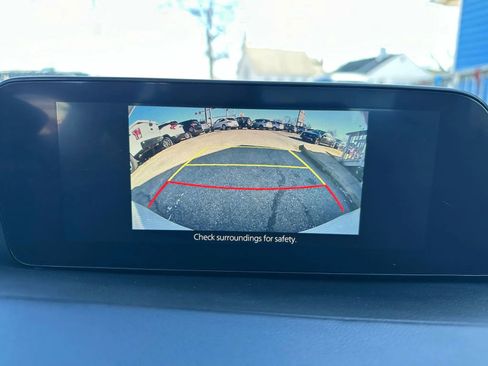 Used 2022 MAZDA MAZDA3 s FWD image 30