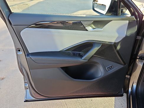 New 2026 Volkswagen Tiguan SE R-Line image 14