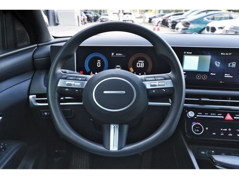 Certified 2026 Hyundai Santa Cruz SEL FWD image 15