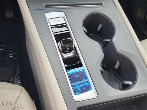 New 2026 Volkswagen Atlas SE image 12