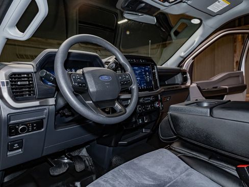 Used 2024 Ford F150 XL image 13