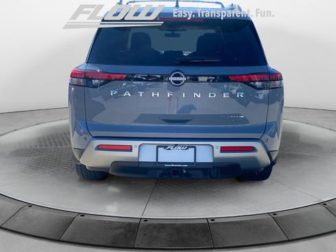 Used 2024 Nissan Pathfinder Platinum AWD/4WD image 8