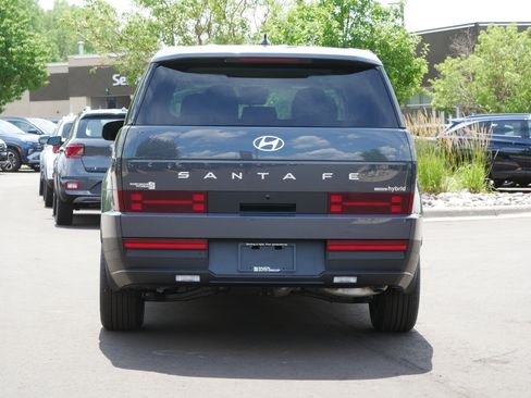 Certified 2026 Hyundai Santa Fe SE AWD/4WD image 7