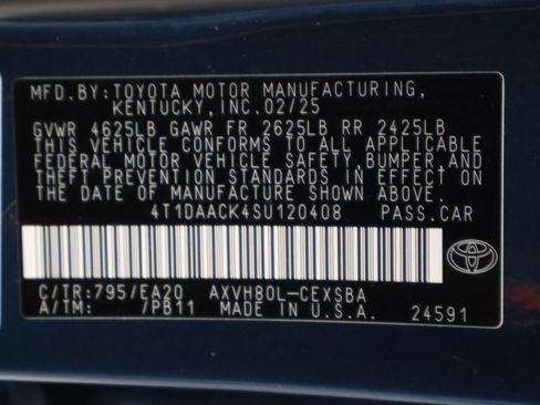 Certified 2025 Toyota Camry SE image 17