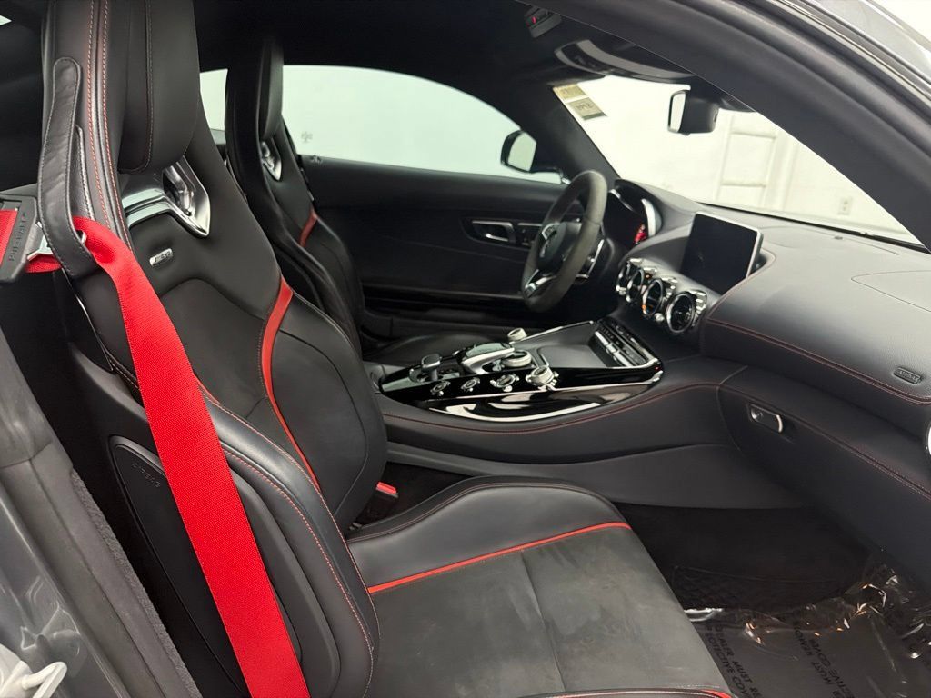 Used 2016 Mercedes-Benz AMG GT S image 23