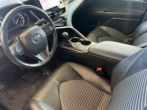 Used 2023 Toyota Camry SE w/ Audio Upgrade Package FWD image 11