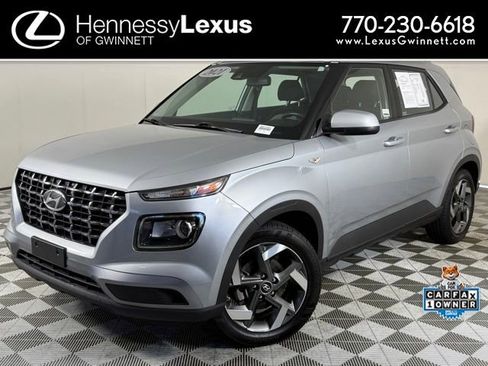 Used 2021 Volkswagen Tiguan SE w/ Panoramic Sunroof Package image 1