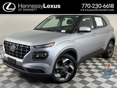 Used 2021 Volkswagen Tiguan SE w/ Panoramic Sunroof Package