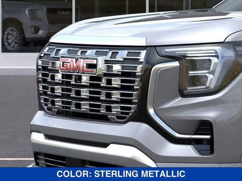 New 2026 GMC Terrain Denali w/ LPO, Floor Liner Package image 14