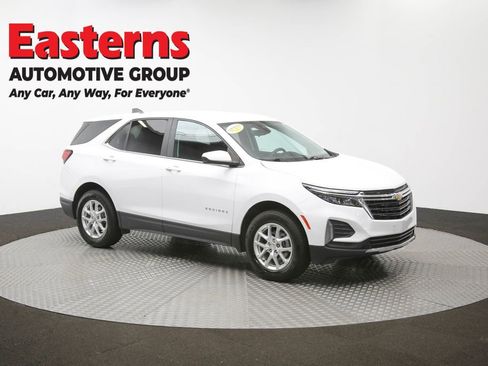 Used 2022 Chevrolet Equinox LT AWD/4WD image 47