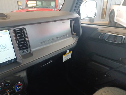 New 2025 Ford Bronco 4-Door w/ Sasquatch Package image 21