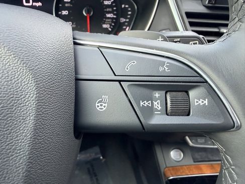 Certified 2023 Audi Q5 2.0T Premium w/ Convenience Package image 36