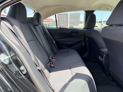 Certified 2025 Toyota Corolla LE FWD image 14