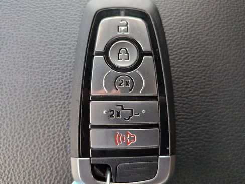 Used 2023 Ford F150 Lariat w/ Equipment Group 502A High AWD/4WD image 31