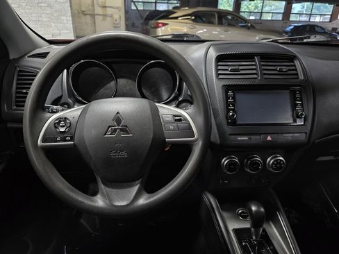 Used 2022 Mitsubishi Outlander Sport LE image 17