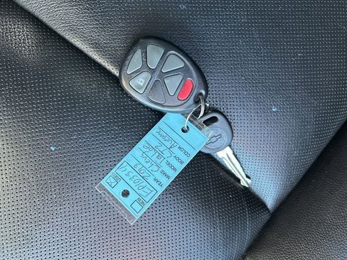 Used 2013 Chevrolet Tahoe LTZ image 35