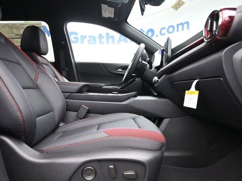 New 2026 Chevrolet Equinox RS w/ Convenience Package III image 7