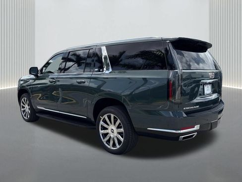 New 2026 Cadillac Escalade ESV 4WD image 7