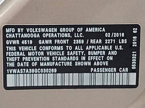 Used 2016 Volkswagen Passat 1.8T S FWD image 33
