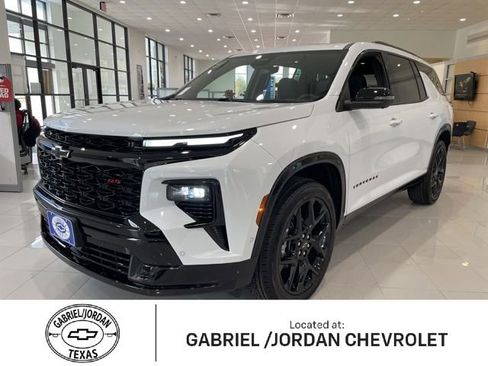 New 2026 Chevrolet Traverse RS w/ LPO, Floor Liner Package image 1