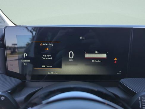 Certified 2025 Nissan Kicks SR FWD image 41