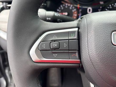 Used 2026 Jeep Compass Limited AWD/4WD image 17