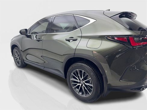 Used 2024 Lexus NX 250 FWD w/ Premium Package image 14