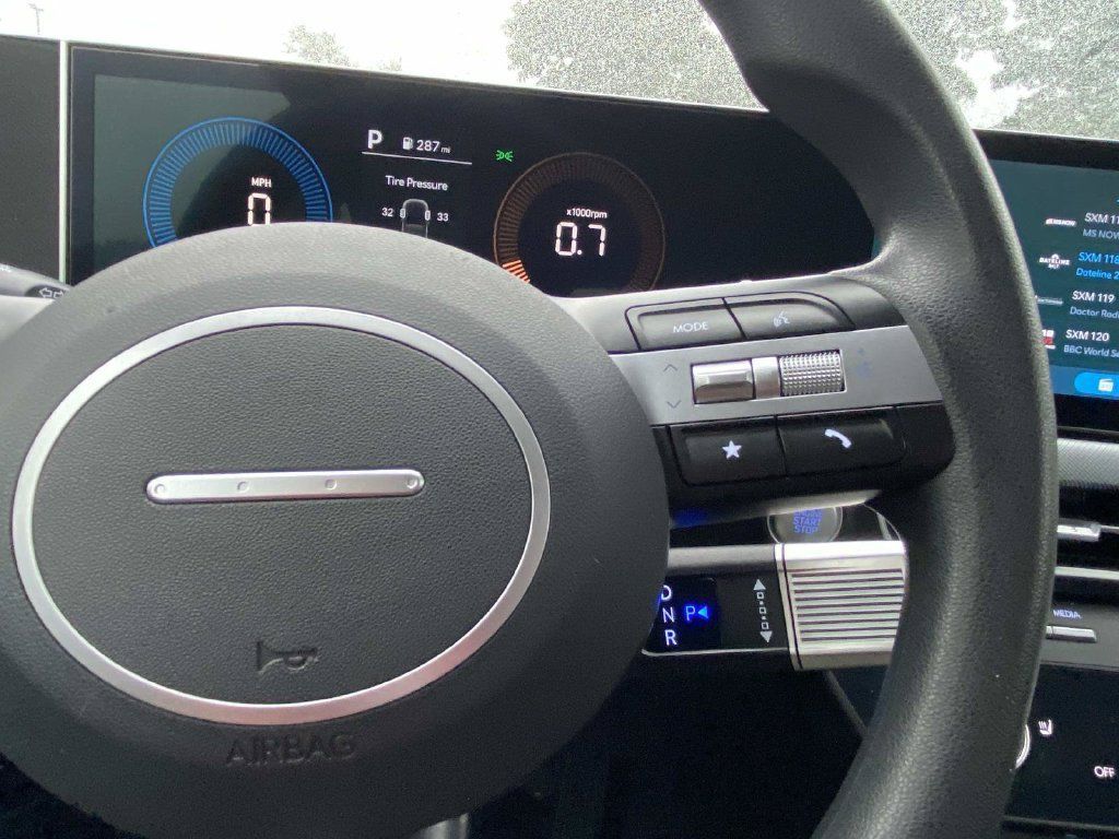 Used 2025 Hyundai Sonata SEL FWD image 33