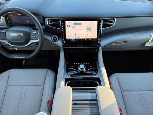 New 2026 Jeep Grand Wagoneer Limited AWD/4WD image 20