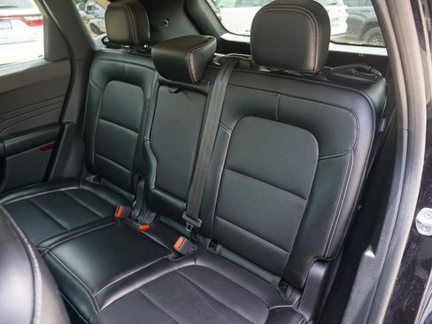 Used 2024 Ford Escape Platinum AWD/4WD image 26
