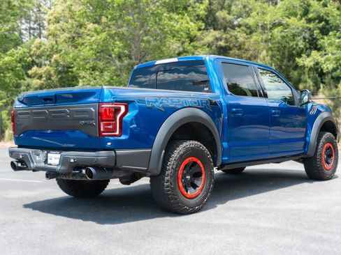 Used 2017 Ford F150 Raptor w/ Equipment Group 802A Luxury AWD/4WD image 14