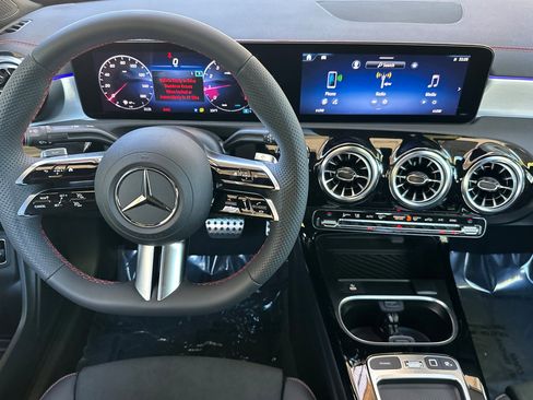 Used 2026 Mercedes-Benz CLA 250 image 25
